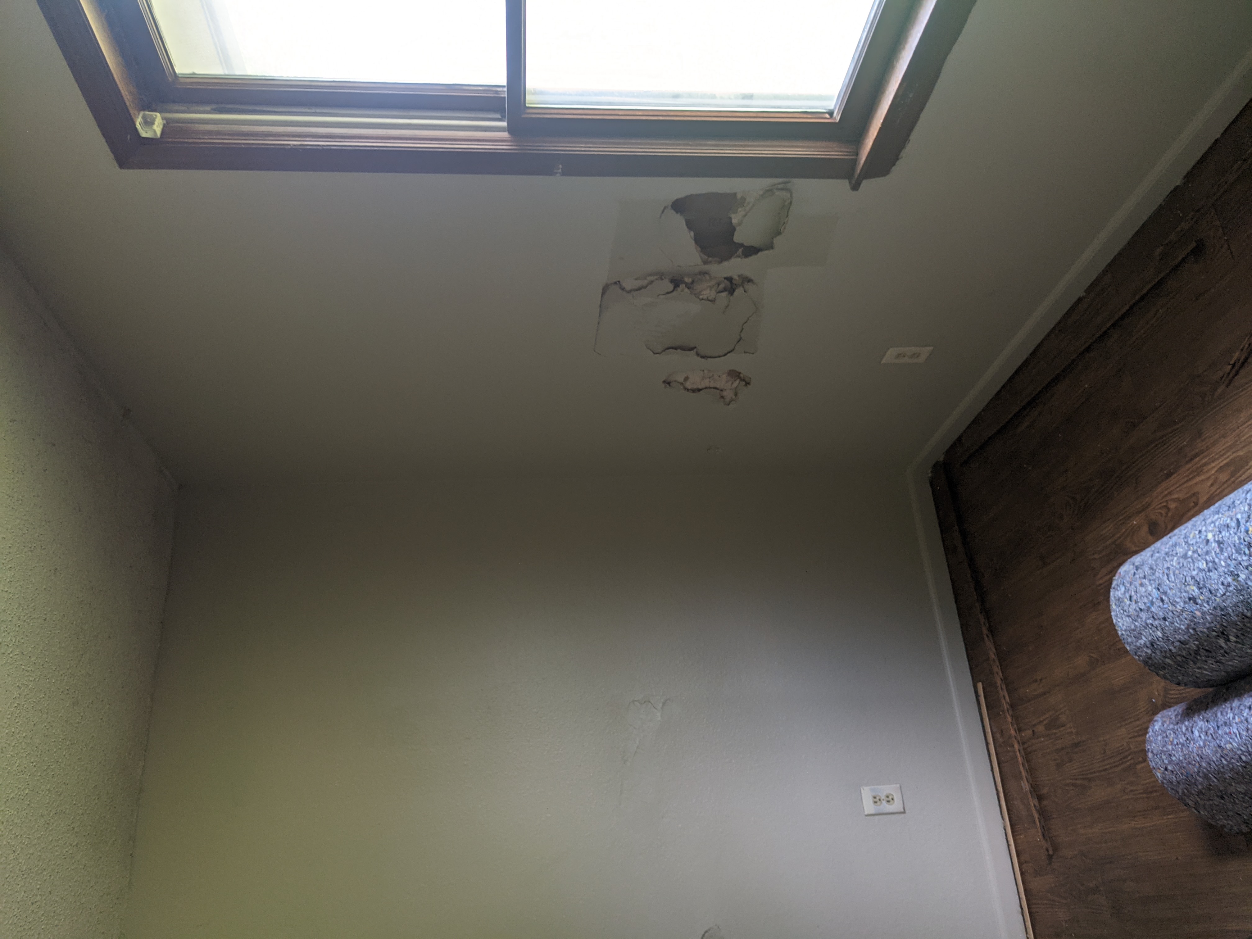 Bedroom 2 before renovation